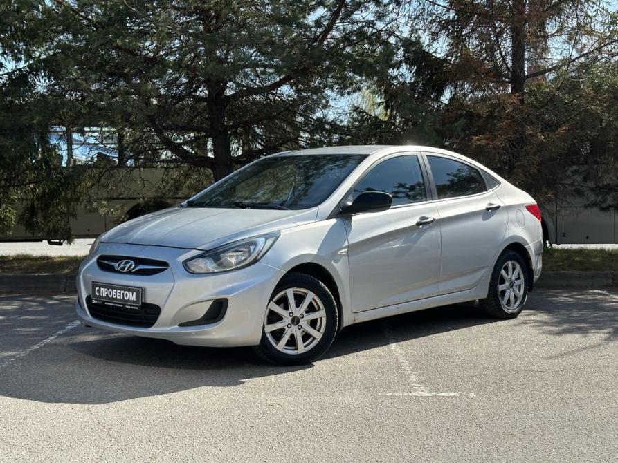 Hyundai Solaris I Санкт-Петербург  - изображение 1
