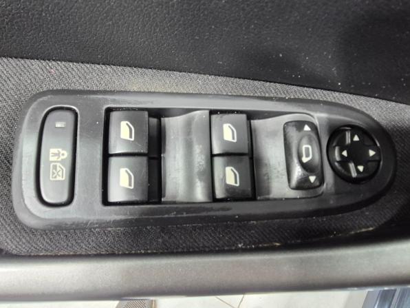Peugeot 308 I Рестайлинг с пробегом 2011 года, цена 565 000 рублей, 188000 км, хэтчбек, Автокод Объявления