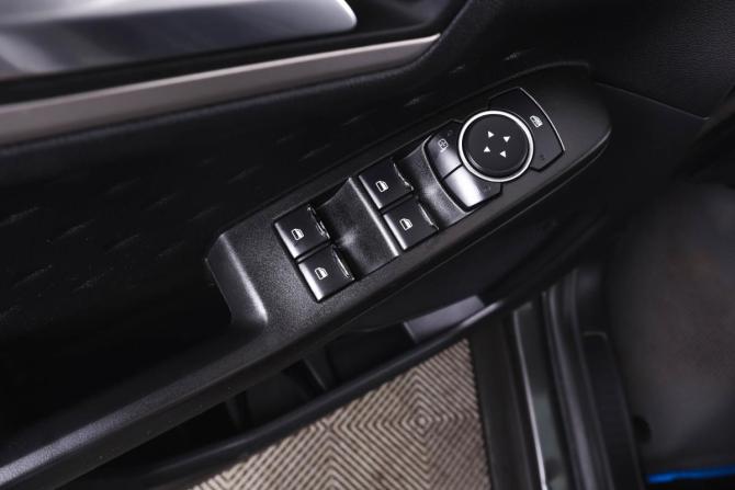 Ford Escape IV с пробегом 2020 года, цена 2 059 000 рублей, 99600 км, внедорожник, Автокод Объявления