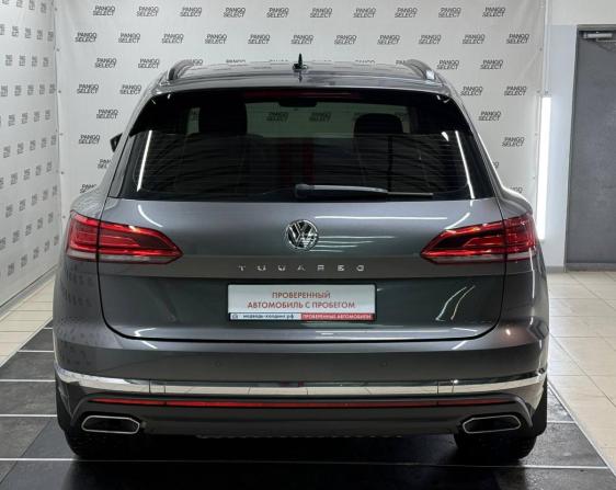Volkswagen Touareg III с пробегом 2019 года, цена 4 650 000 рублей, 96808 км, внедорожник, Автокод Объявления