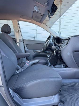 Kia Rio II Рестайлинг с пробегом 2010 года, цена 657 000 рублей, 218446 км, седан, Автокод Объявления