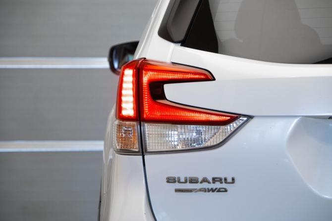 Subaru Forester V с пробегом 2020 года, цена 2 949 000 рублей, 42111 км, внедорожник, Автокод Объявления