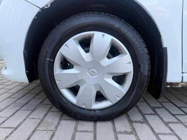 Renault Logan II с пробегом 2018 года, цена 645 000 рублей, 144000 км, седан, Автокод Объявления