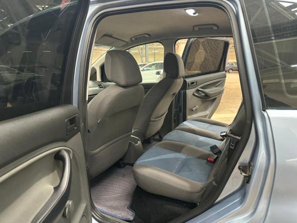 Ford C-MAX I Рестайлинг с пробегом 2007 года, цена 380 000 рублей, 272494 км, минивэн, Автокод Объявления
