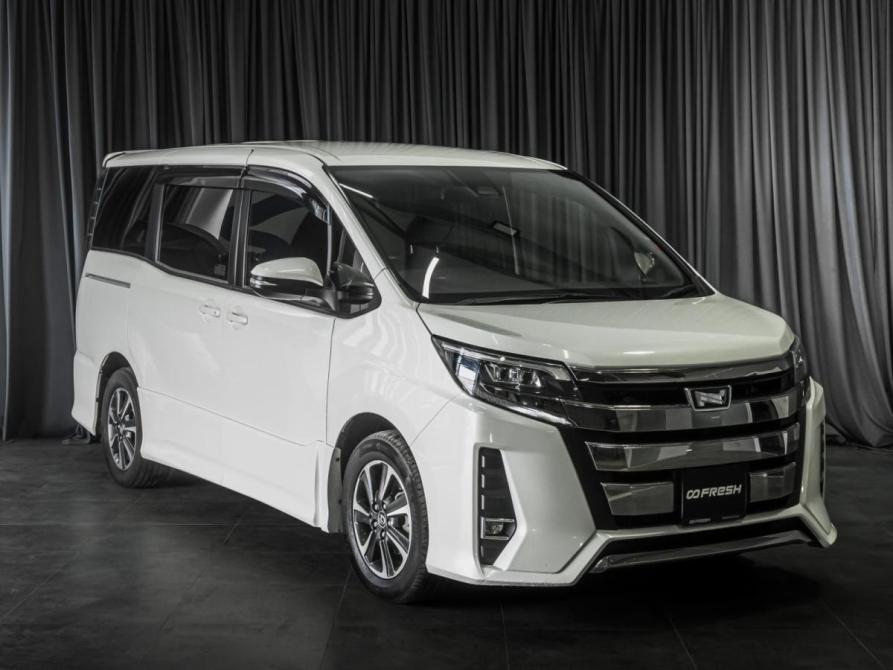 Toyota Noah III (R80) Рестайлинг Тюмень  - изображение 1