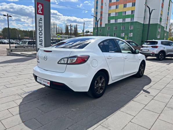 Mazda 3 II (BL) Рестайлинг с пробегом 2011 года, цена 880 000 рублей, 179081 км, седан, Автокод Объявления