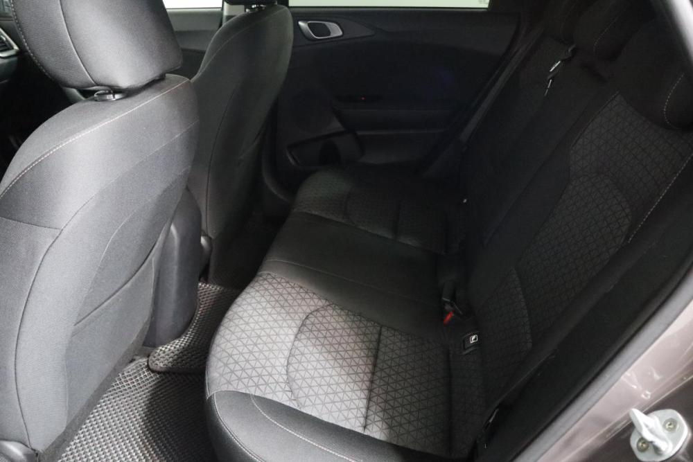 Kia Ceed III Санкт-Петербург  - изображение 14