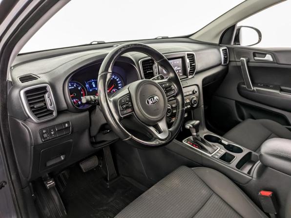 Kia Sportage IV Рестайлинг с пробегом 2018 года, цена 1 960 000 рублей, 90737 км, внедорожник, Автокод Объявления