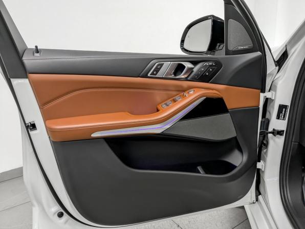BMW X7 I (G07) Рестайлинг с пробегом 2023 года, цена 11 910 000 рублей, 68991 км, внедорожник, Автокод Объявления