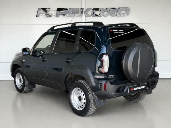 Lada (ВАЗ) Niva Travel I с пробегом 2022 года, цена 940 000 рублей, 26200 км, внедорожник, Автокод Объявления