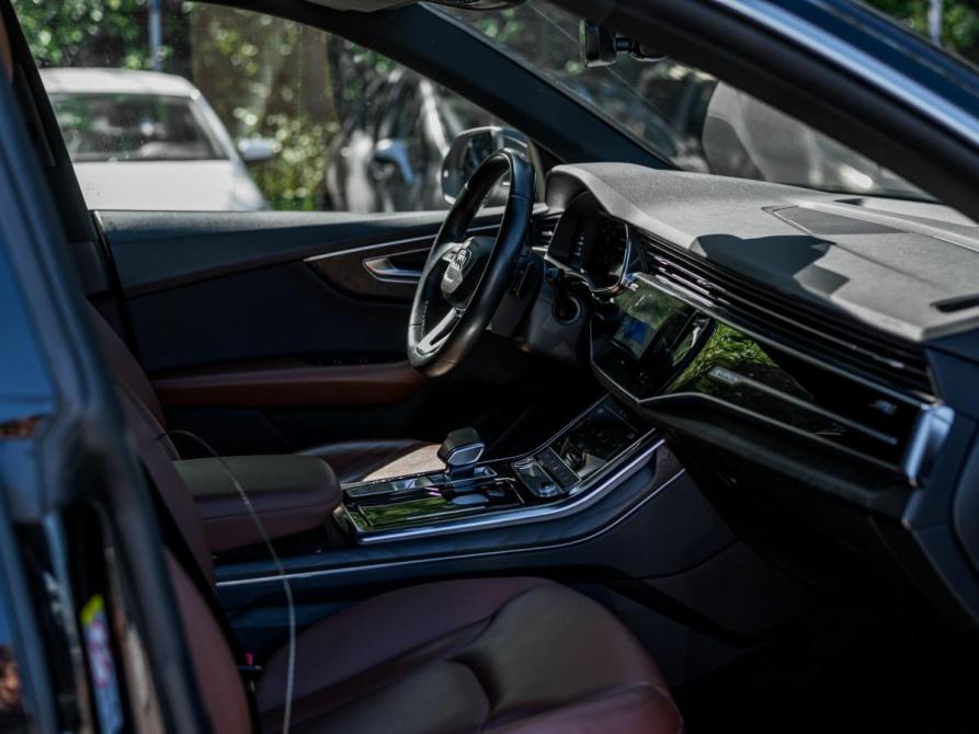 Audi Q8 I (4M) Санкт-Петербург  - изображение 17