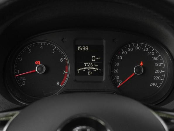 Volkswagen Polo V Рестайлинг с пробегом 2015 года, цена 1 229 000 рублей, 77236 км, седан, Автокод Объявления