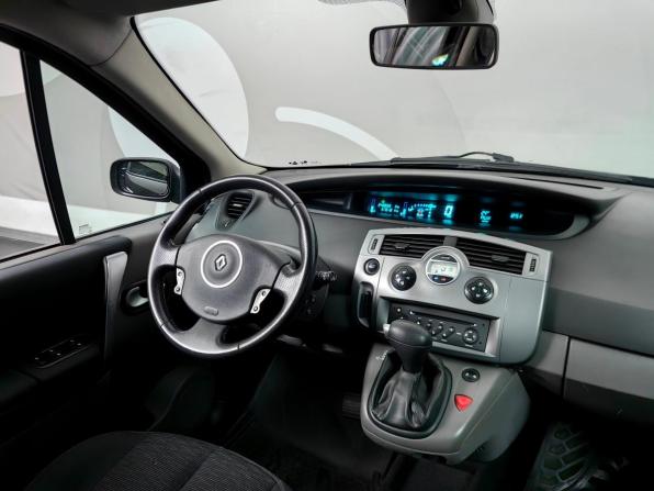 Renault Scenic II Рестайлинг с пробегом 2008 года, цена 649 000 рублей, 248850 км, минивэн, Автокод Объявления