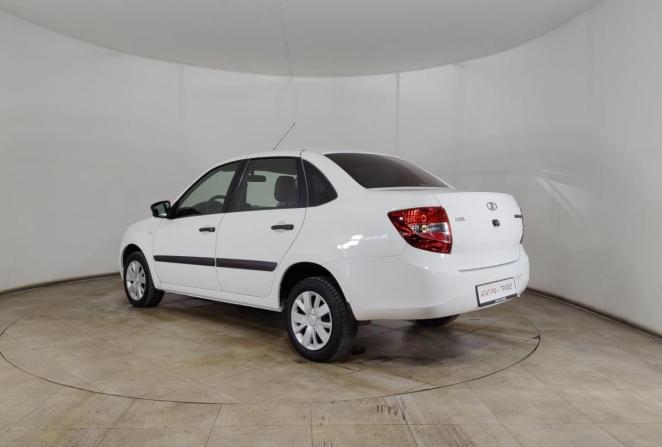 Lada (ВАЗ) Granta I с пробегом 2018 года, цена 642 000 рублей, 111230 км, седан, Автокод Объявления
