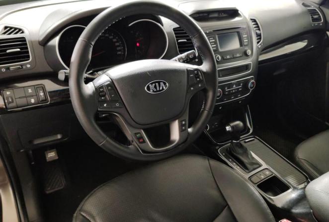 Kia Sorento II Рестайлинг с пробегом 2017 года, цена 2 050 000 рублей, 186167 км, внедорожник, Автокод Объявления