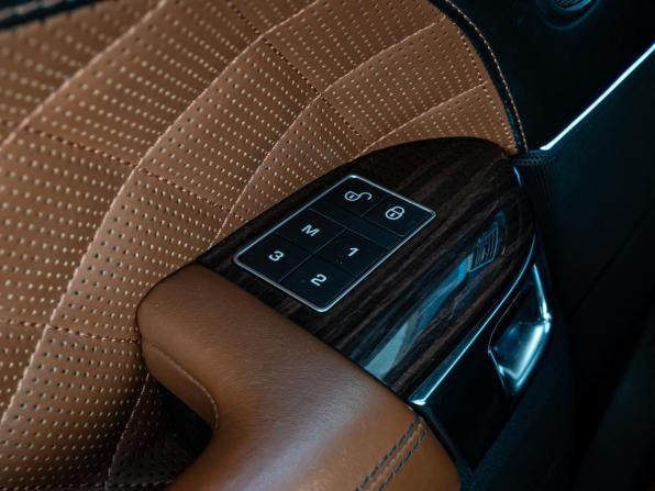 Land Rover Range Rover IV с пробегом 2017 года, цена 3 720 000 рублей, 184836 км, внедорожник, Автокод Объявления