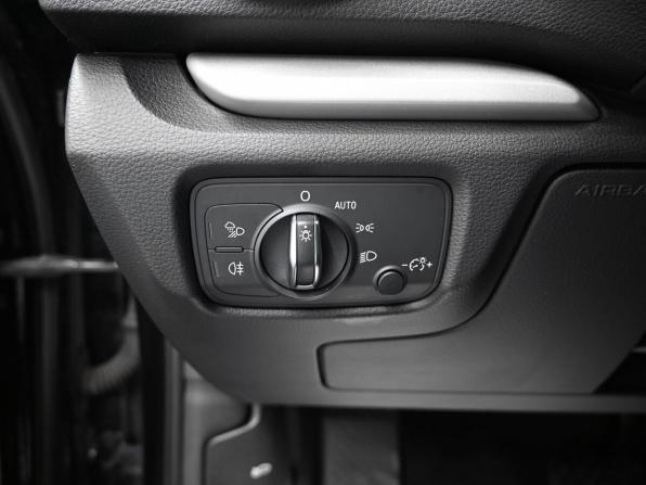 Audi A3 III (8V) Рестайлинг с пробегом 2019 года, цена 2 295 000 рублей, 63762 км, седан, Автокод Объявления