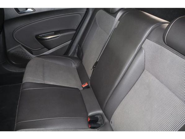 Opel Astra J с пробегом 2010 года, цена 599 000 рублей, 180767 км, хэтчбек, Автокод Объявления