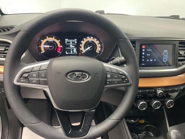 Lada (ВАЗ) Vesta I Рестайлинг (NG) с пробегом 2023 года, цена 1 279 000 рублей, 41000 км, седан, Автокод Объявления