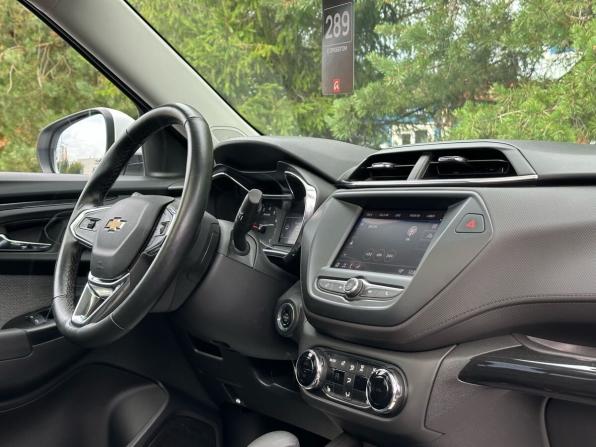 Chevrolet TrailBlazer III с пробегом 2021 года, цена 2 019 000 рублей, 44290 км, внедорожник, Автокод Объявления