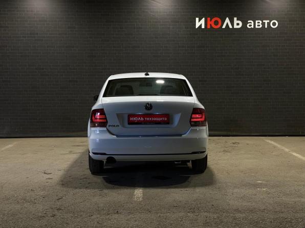 Volkswagen Polo V Рестайлинг с пробегом 2019 года, цена 1 190 000 рублей, 128163 км, седан, Автокод Объявления