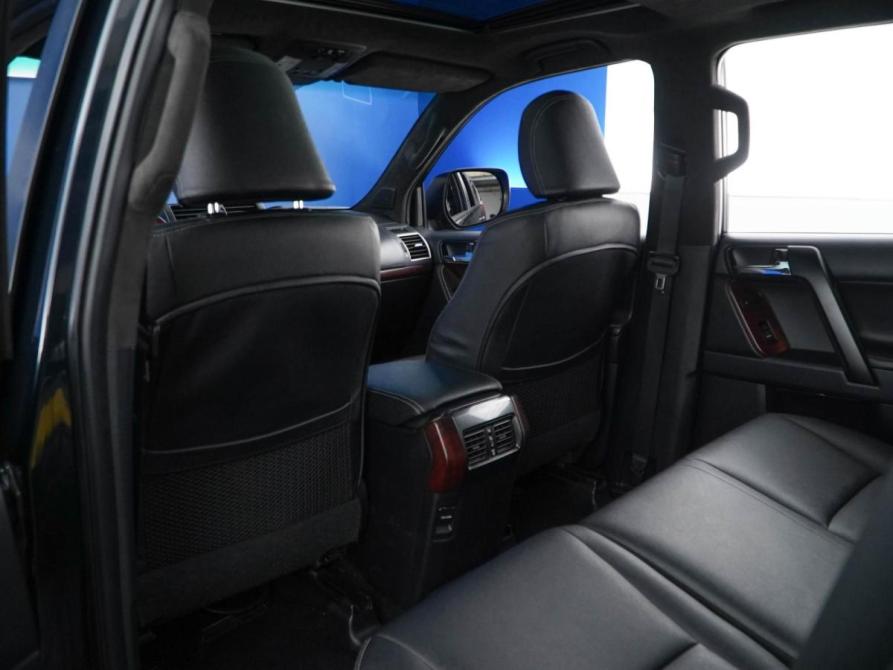 Toyota Land Cruiser Prado 150 Series Рестайлинг 1 Москва  - изображение 11