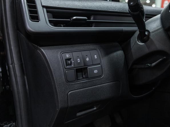 Hyundai Staria I с пробегом 2023 года, цена 4 249 700 рублей, 62648 км, минивэн, Автокод Объявления