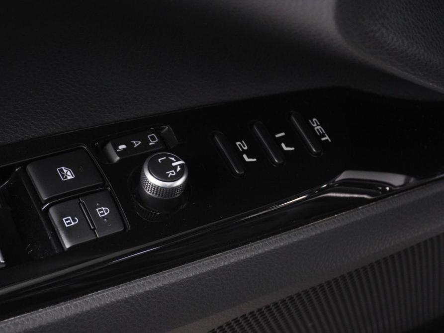 Toyota Camry VIII (XV70) Рестайлинг Минеральные Воды  - изображение 14