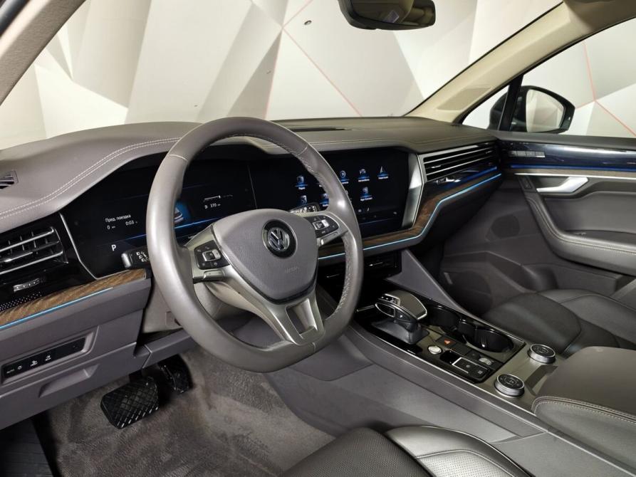 Volkswagen Touareg III Москва  - изображение 18