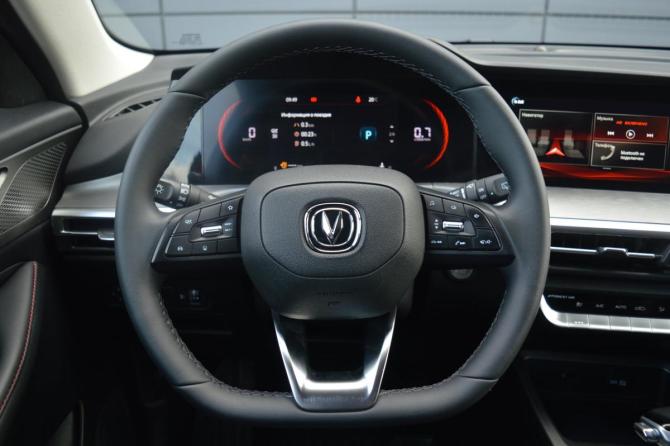 Changan CS35 Plus I Рестайлинг с пробегом 2023 года, цена 1 700 000 рублей, 83674 км, внедорожник, Автокод Объявления