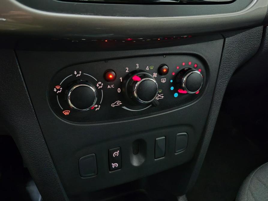 Renault Sandero II Рестайлинг Альметьевск  - изображение 19