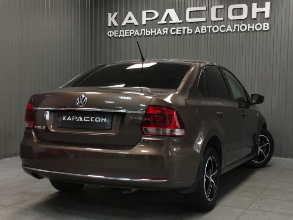 Volkswagen Polo V Рестайлинг с пробегом 2016 года, цена 1 200 000 рублей, 129000 км, седан, Автокод Объявления