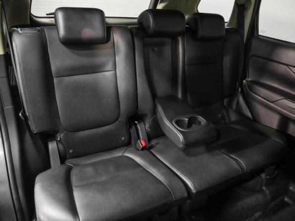 Mitsubishi Outlander III Рестайлинг 3 с пробегом 2018 года, цена 1 949 000 рублей, 157693 км, внедорожник, Автокод Объявления