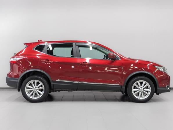 Nissan Qashqai II с пробегом 2017 года, цена 1 750 000 рублей, 66179 км, внедорожник, Автокод Объявления