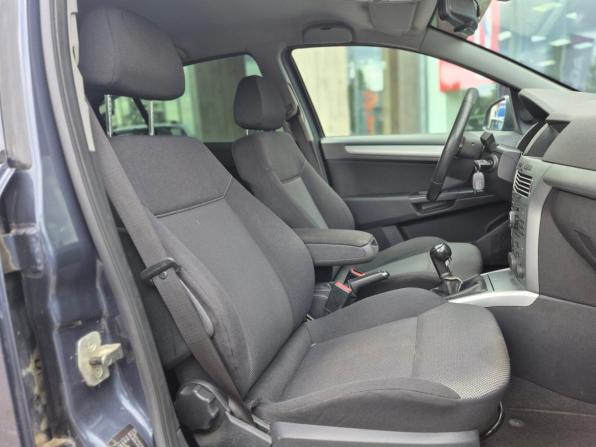 Opel Astra H Рестайлинг с пробегом 2010 года, цена 519 000 рублей, 203815 км, седан, Автокод Объявления