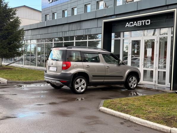 Skoda Yeti I с пробегом 2012 года, цена 615 000 рублей, 323000 км, внедорожник, Автокод Объявления