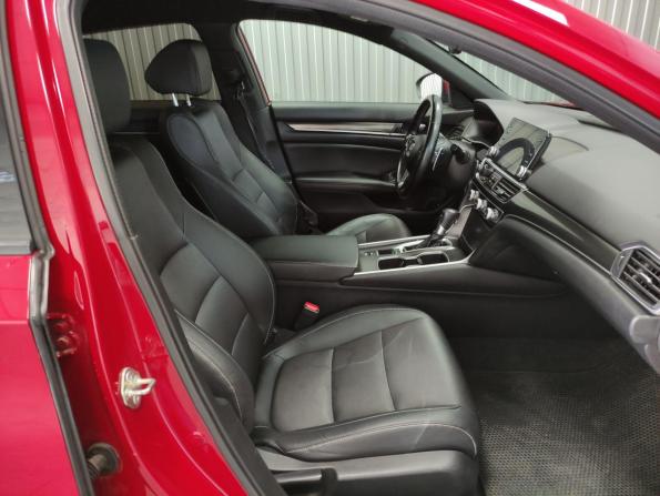 Honda Accord X с пробегом 2019 года, цена 1 995 000 рублей, 138151 км, седан, Автокод Объявления