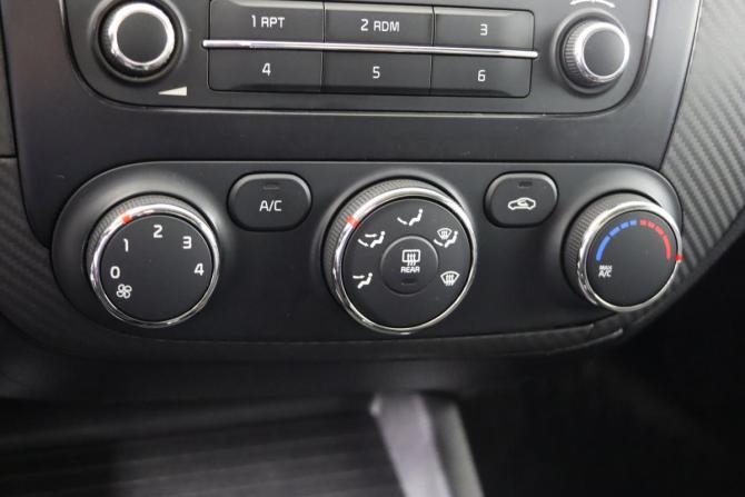 Kia Cerato III с пробегом 2013 года, цена 1 199 990 рублей, 109045 км, седан, Автокод Объявления