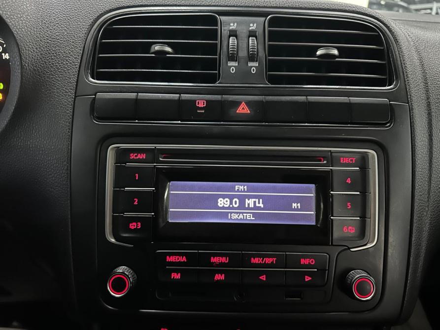 Volkswagen Polo V Рестайлинг Уфа  - изображение 12