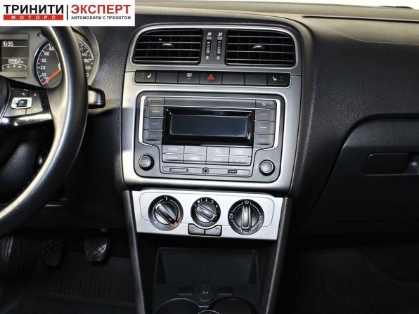 Volkswagen Polo V Рестайлинг с пробегом 2019 года, цена 1 447 000 рублей, 89961 км, седан, Автокод Объявления
