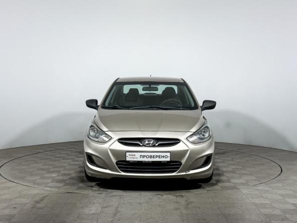 Hyundai Solaris I с пробегом 2011 года, цена 635 000 рублей, 197462 км, седан, Автокод Объявления