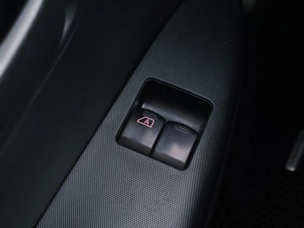 Nissan Note I Рестайлинг с пробегом 2010 года, цена 399 000 рублей, 297983 км, хэтчбек, Автокод Объявления