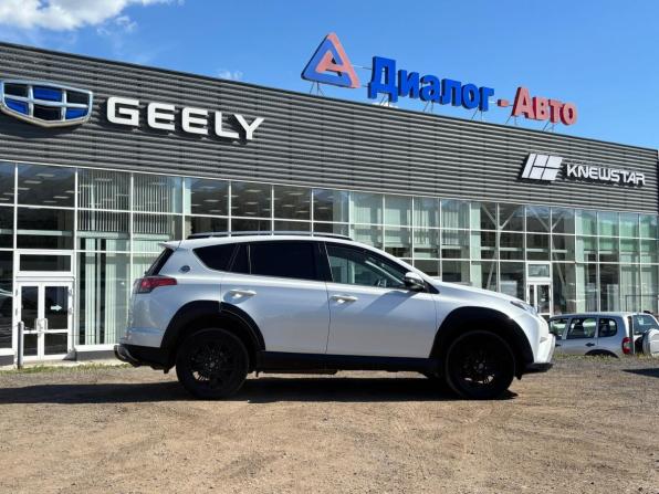 Toyota RAV4 IV (XA40) Рестайлинг с пробегом 2018 года, цена 2 095 000 рублей, 162309 км, внедорожник, Автокод Объявления