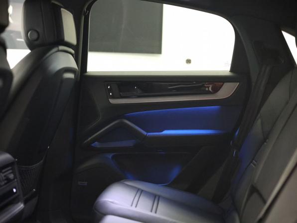 Porsche Cayenne III Рестайлинг с пробегом 2024 года, цена 15 950 000 рублей, 5253 км, внедорожник, Автокод Объявления