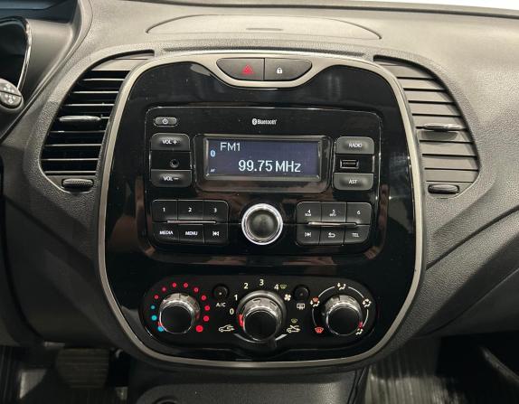 Renault Kaptur I с пробегом 2019 года, цена 1 299 000 рублей, 118476 км, внедорожник, Автокод Объявления