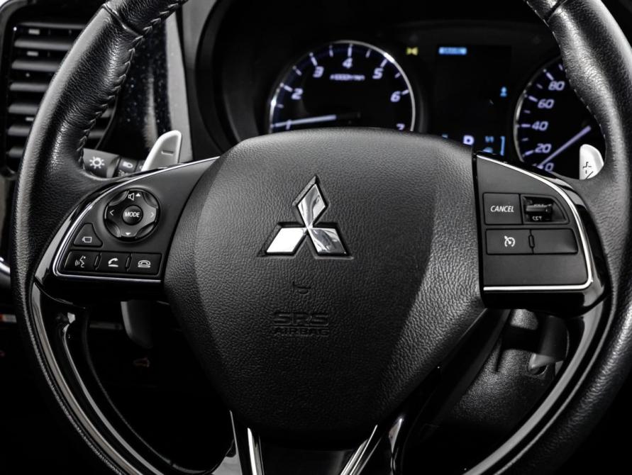 Mitsubishi Outlander III Рестайлинг 3 Санкт-Петербург  - изображение 10