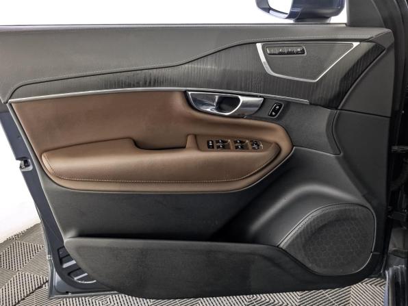Volvo XC90 II Рестайлинг 1 с пробегом 2021 года, цена 5 250 000 рублей, 83888 км, внедорожник, Автокод Объявления
