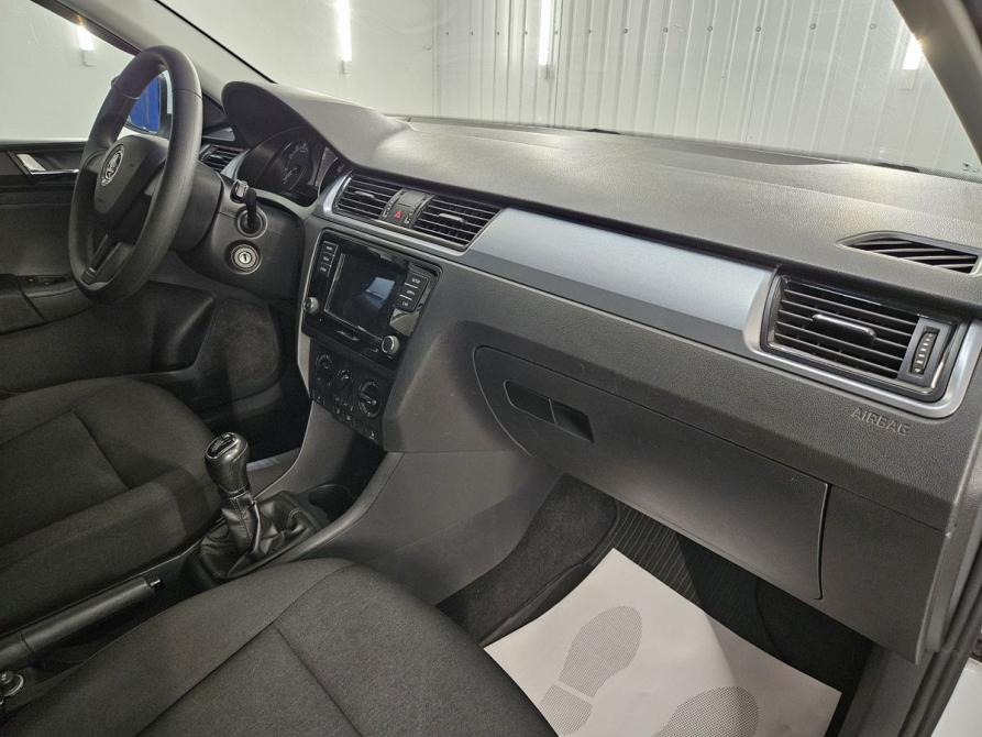 Skoda Rapid I Рестайлинг Белгород  - изображение 17