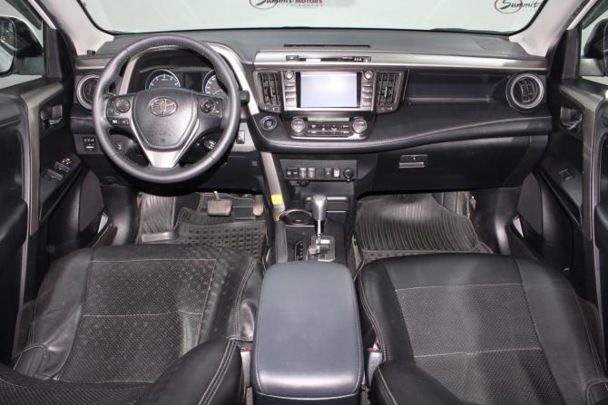 Toyota RAV4 IV (XA40) Рестайлинг с пробегом 2018 года, цена 2 650 000 рублей, 61239 км, внедорожник, Автокод Объявления