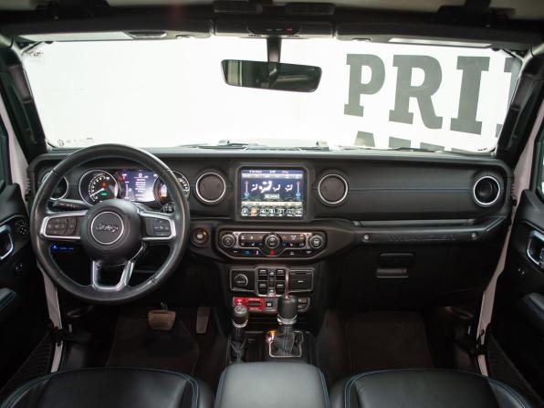 Jeep Wrangler IV (JL) с пробегом 2022 года, цена 6 999 000 рублей, 8065 км, внедорожник, Автокод Объявления